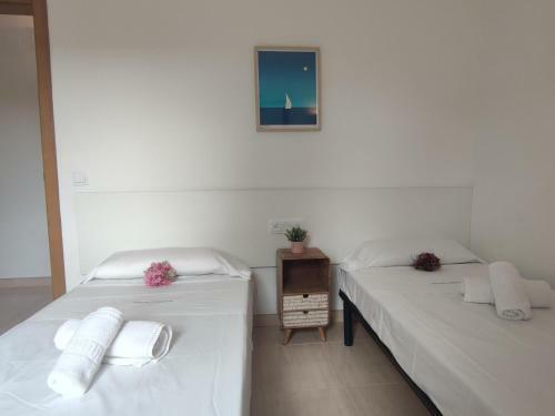 Casa Calonge, 4 Dormitorios, 6 Personas - Es-209-56