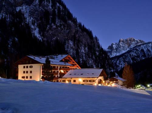 Apartamento Dolomitissime Holiday Homes Marmolada