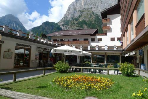 Apartamento Dolomitissime Holiday Homes Marmolada