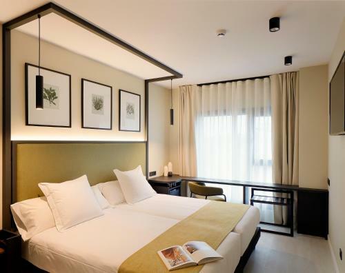Nuv? Hotel Boutique