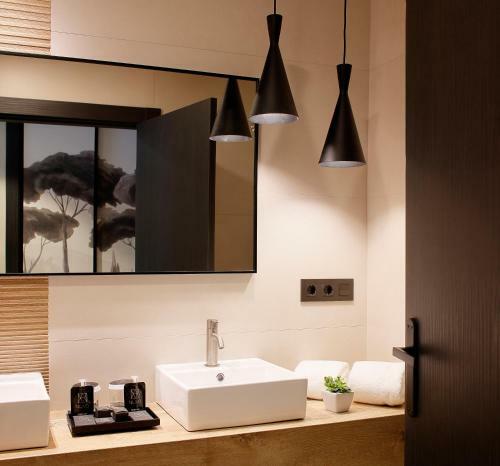 Nuv? Hotel Boutique