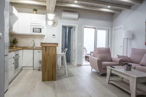 Apartamento Elegante Y Acogedor. Buena Ubicaci�n