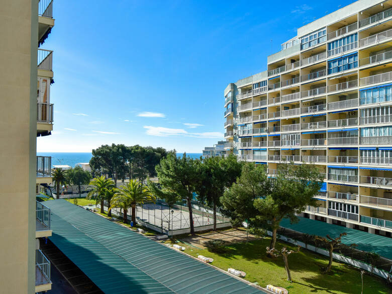Apartamentos Oromar 3000