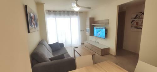 Apartamento Vila Oropesa X, 1� L�nea, 1� Planta, Norte