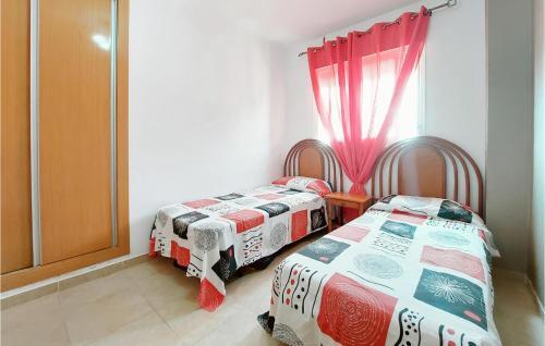 Stunning Apartment In Oropesa With House Sea View