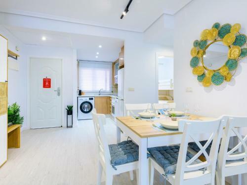 Apartment Vistamar III - Marina D'or By Interhome