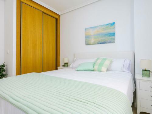 Apartment Vistamar III - Marina D'or By Interhome