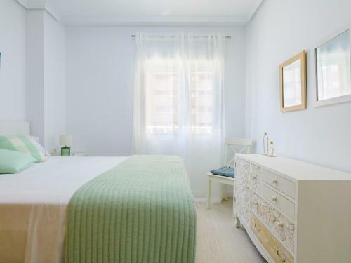 Apartment Vistamar III - Marina D'or By Interhome