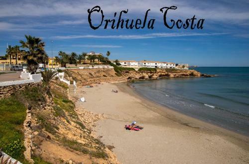 Apartamento Bungalow � Orihuela Costa En Espagne