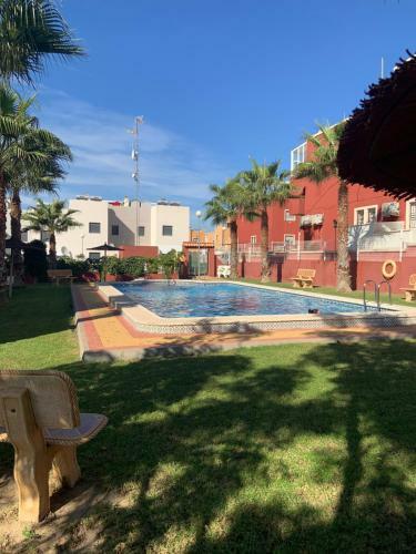 Apartamento Bungalow � Orihuela Costa En Espagne