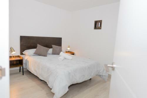 Casa Luna Rural Con Piscina Y Jard�n