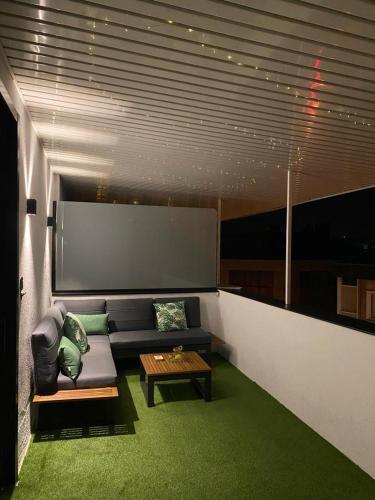 Apartamento C&g �tico C�ntrico Con Terraza