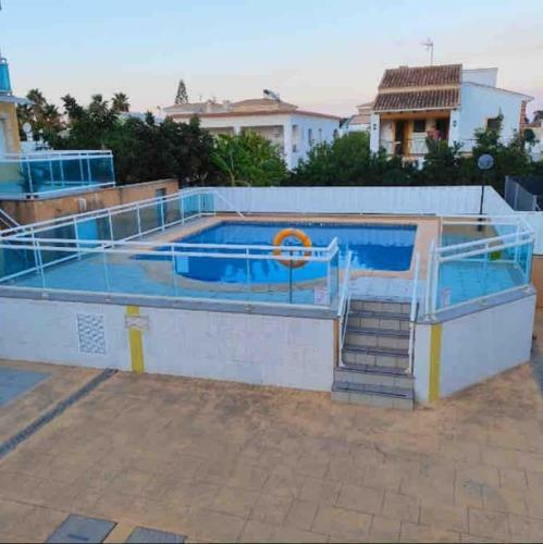 Apartamento Duplex Con Piscina Comunitaria