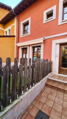 Preciosa Casa Con Jard�n En Nueva de Llanes