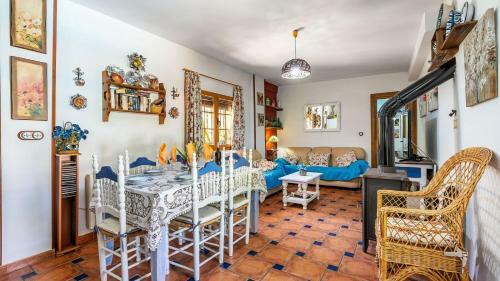 Casa Rural La Rubia Nig�elas By Ruralidays