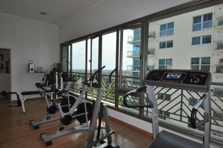 Amerian Executive Hotel