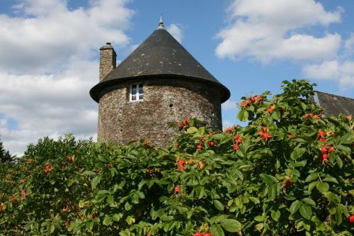 La Coulombe Manoir De H�rouville