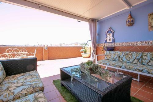 Lor Pintada Apartment