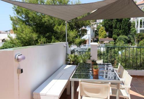 Villa 9 Pers In Burriana Nerja