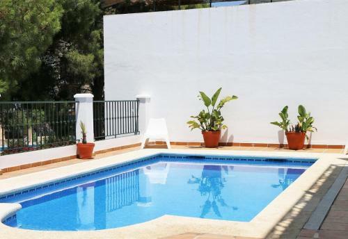 Villa 9 Pers In Burriana Nerja