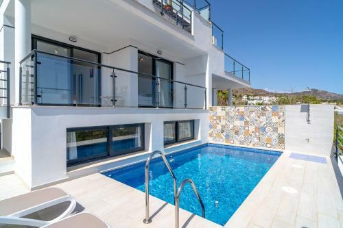 Villa Luxuria Private Pool