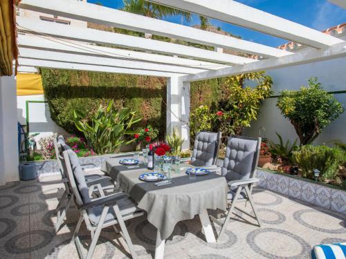 Villa Las Brisas By Interhome