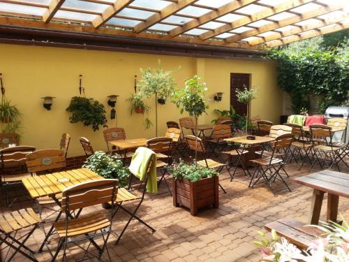 Kajzer Hostel