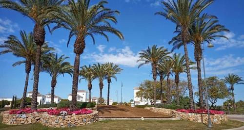 La Torre Golf Resort - Stylish And Modern 2 Bed Apartment