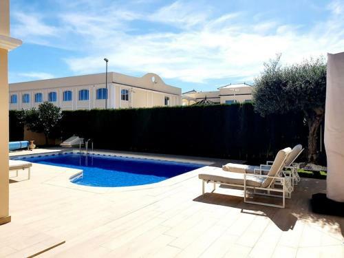 Villa Casa Mariposa Con Piscina Privada Altaona Golf