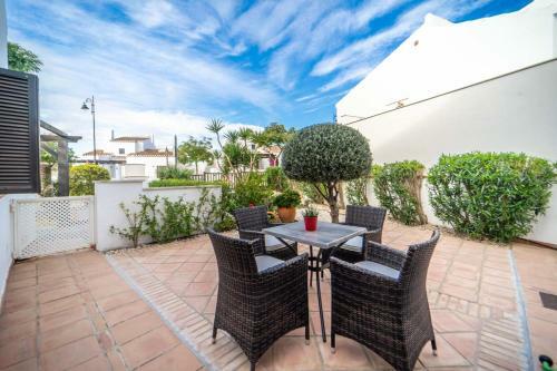 Stunning Detached Villa In El Valle Golf Resort - Zo24ev