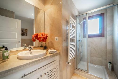 Stunning Detached Villa In El Valle Golf Resort - Zo22ev