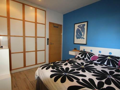 Villa Moraira, 4 Dormitorios, 8 Personas - Es-216-7