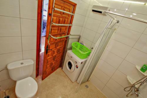 Apartamento Flor - Cozy Bungalow With Large Comm. Pool In Moraira