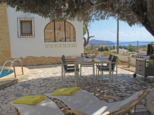 Villa Moravit, 3 Dormitorios, 6 Personas - Es-216-26