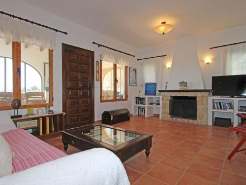 Villa Moravit, 3 Dormitorios, 6 Personas - Es-216-26
