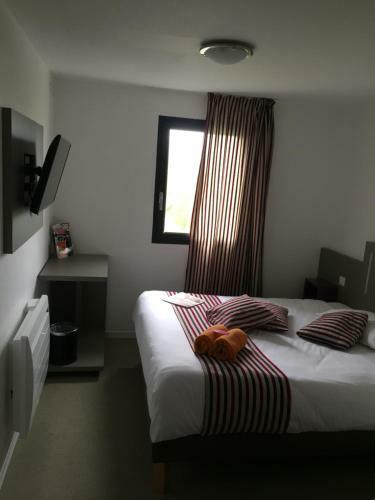 Hotel H�tel Balladins La Rochelle / Aytr�