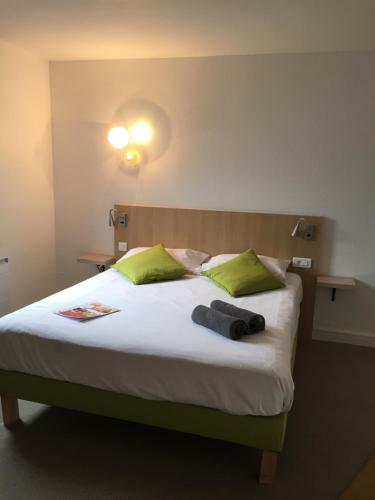 Hotel H�tel Balladins La Rochelle / Aytr�