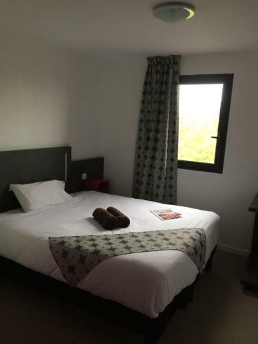 Hotel H�tel Balladins La Rochelle / Aytr�