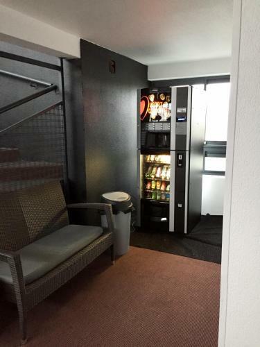 Hotel H�tel Balladins La Rochelle / Aytr�