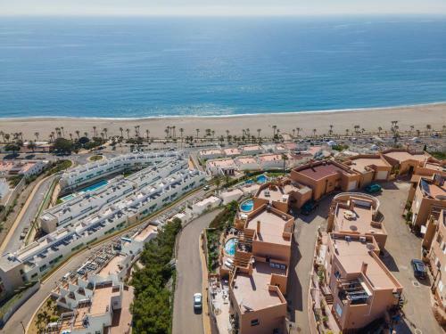 Chalet Con Vistas Al Mar Y Piscina