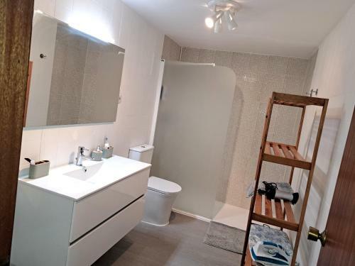 Apartamento Amplio Piso Con Terraza A 50 M de Playa Miramar