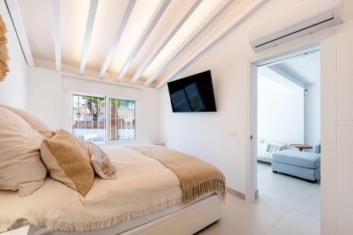 Villa New Charming House 150 Meters From The Beach