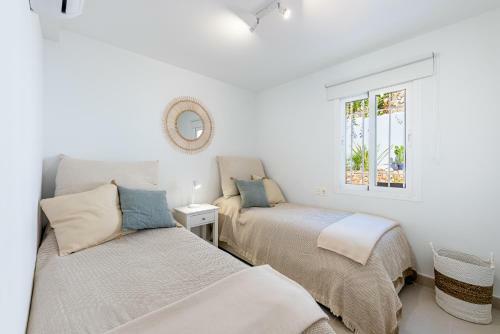 Villa New Charming House 150 Meters From The Beach