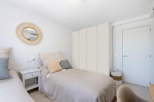 Villa New Charming House 150 Meters From The Beach