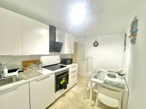 Seaview - 2 Bedrooms In Private Villa -mijas Costa