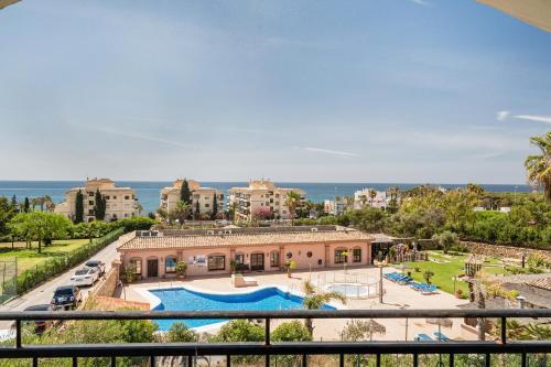 Cozy Apartment With Sea View Close To Beach