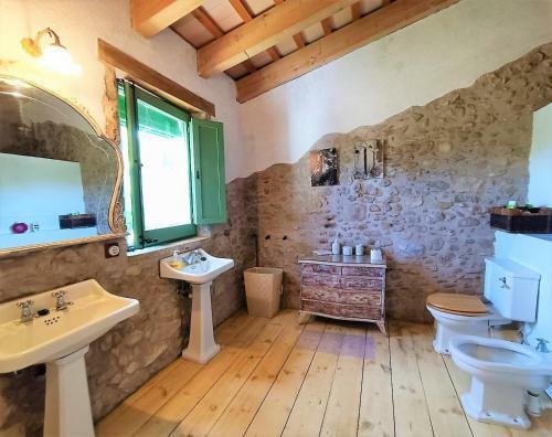 Vivalidays Casa Rural Anna Mieres Gerona