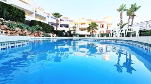 AA Guest - The Diamond Sea Views Eco Apartment