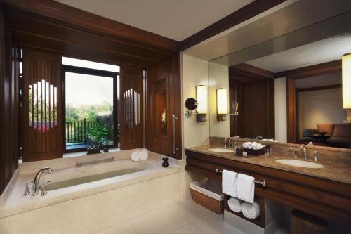 Hotel Anantara Xishuangbanna Resort & Spa