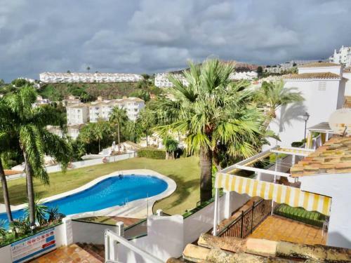 Bright And Airy 2 Bed 2 Bath Modern Apartment